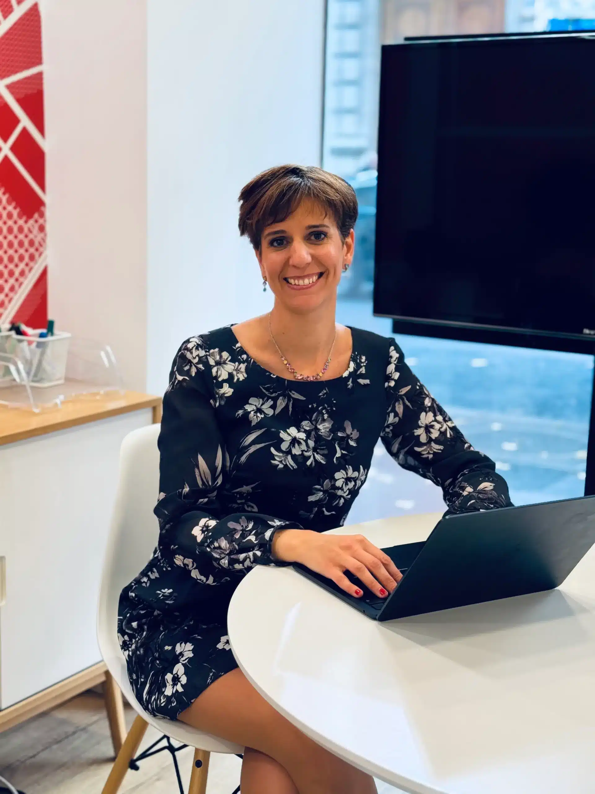 Caroline LAPEYRE directrice agence immobilière Paris 16 Orpi Belincelle située 21 Avenue Mozart Paris 16